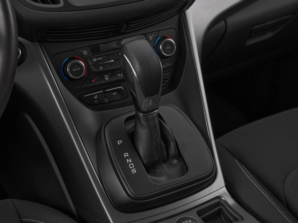 Ford Kuga, II Рестайлинг фото №17