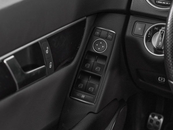 Mercedes-Benz C-Класс, III (W204) Рестайлинг фото №13
