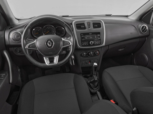 Renault Logan, II Рестайлинг фото №7