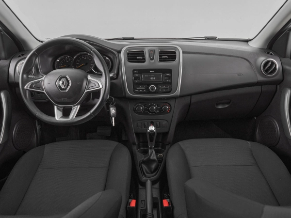 Renault Logan, II Рестайлинг фото №8