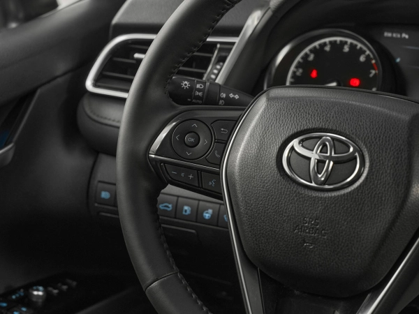 Toyota Camry, VIII (XV70) фото №11