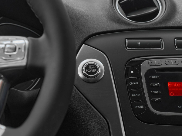 Ford Mondeo, IV Рестайлинг фото №15