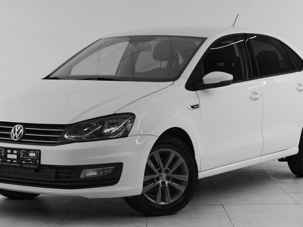 Volkswagen Polo, V Рестайлинг фото №1