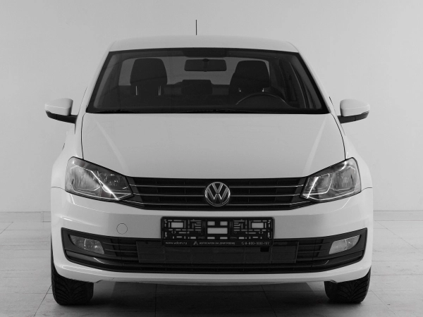 Volkswagen Polo, V Рестайлинг фото №2