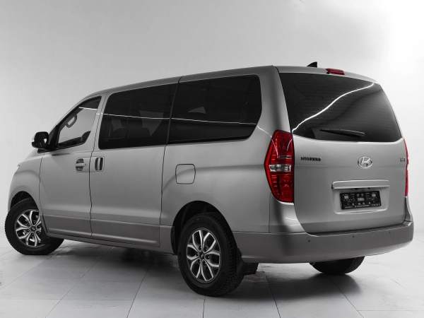 Hyundai H-1, II Рестайлинг 2 фото №4