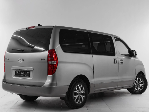 Hyundai H-1, II Рестайлинг 2 фото №6