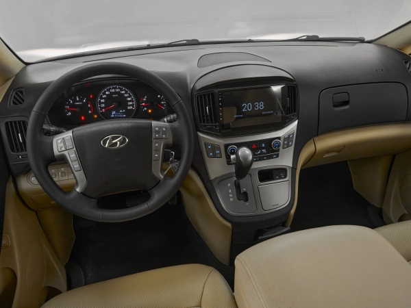Hyundai H-1, II Рестайлинг 2 фото №7