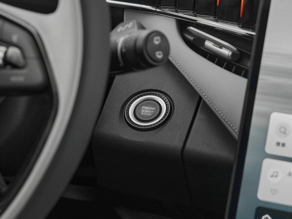 Geely Atlas, II фото №14