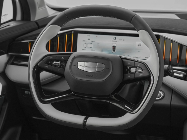 Geely Atlas, II фото №11