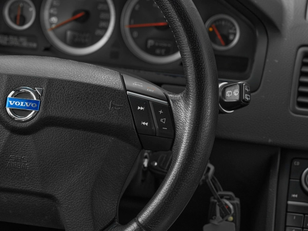 Volvo XC90, I Рестайлинг фото №12