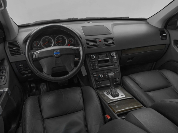 Volvo XC90, I Рестайлинг фото №7
