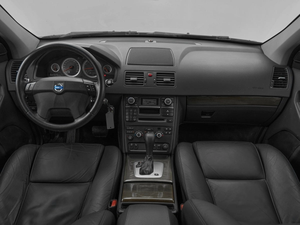 Volvo XC90, I Рестайлинг фото №8