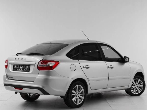 Lada (ВАЗ) Granta, I Рестайлинг фото №6