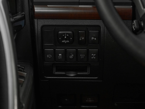 Toyota Land Cruiser, 200 Series Рестайлинг 1 фото №17