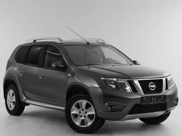 Nissan Terrano, III (D10) фото №3