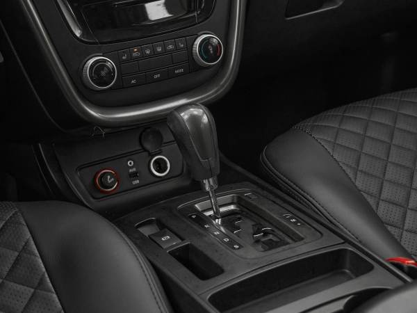 FAW Besturn X80, I фото №17