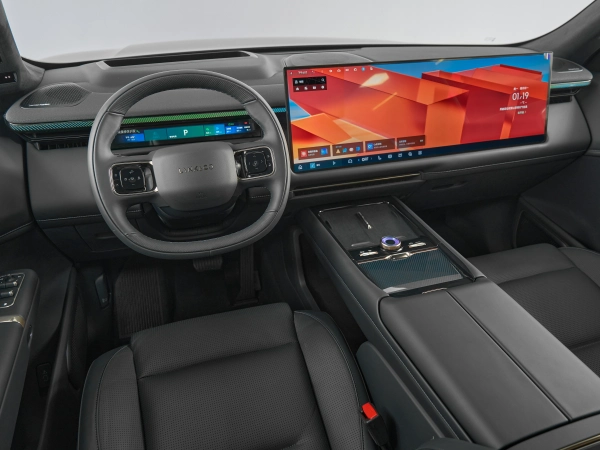 Lynk & Co 900, I фото №8