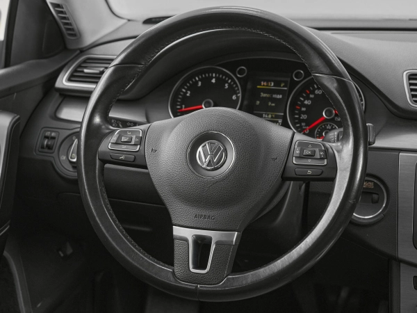 Volkswagen Passat, B7 фото №10