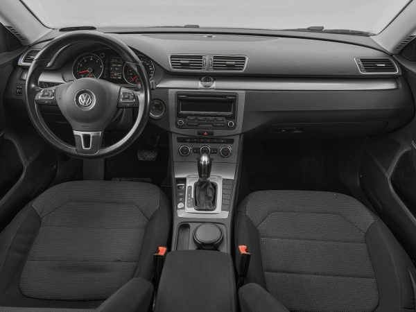 Volkswagen Passat, B7 фото №8