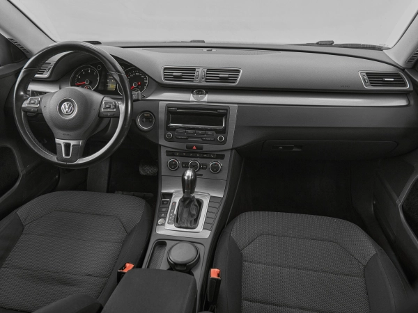Volkswagen Passat, B7 фото №9