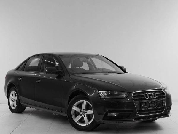 Audi A4, IV (B8) Рестайлинг фото №3
