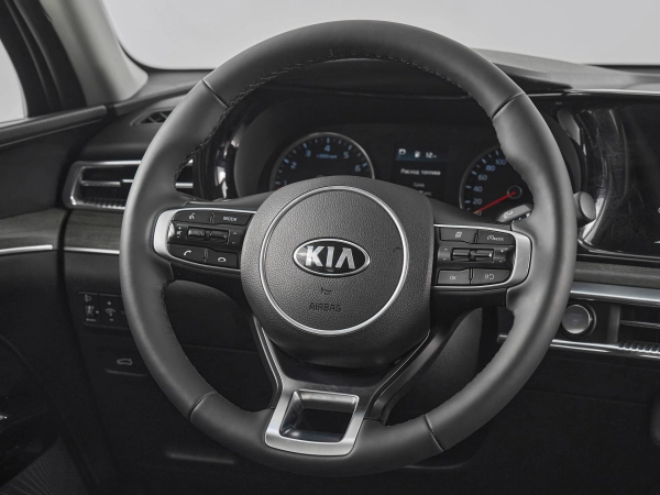 Kia K5, III фото №10