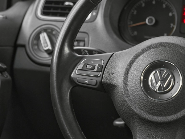 Volkswagen Polo, V фото №11