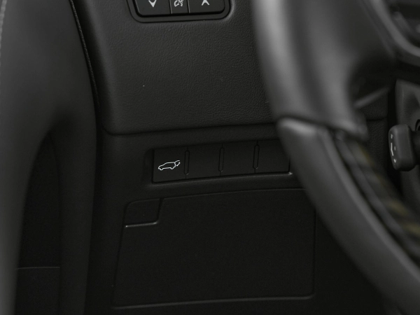Lexus LX, IV фото №17