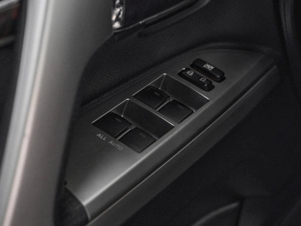 Toyota Land Cruiser, 200 Series Рестайлинг 1 фото №16