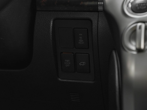 Toyota Land Cruiser, 200 Series Рестайлинг 1 фото №18