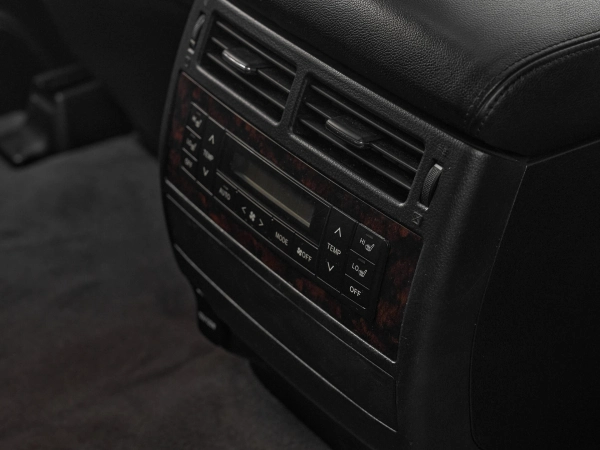 Toyota Land Cruiser, 200 Series Рестайлинг 1 фото №26