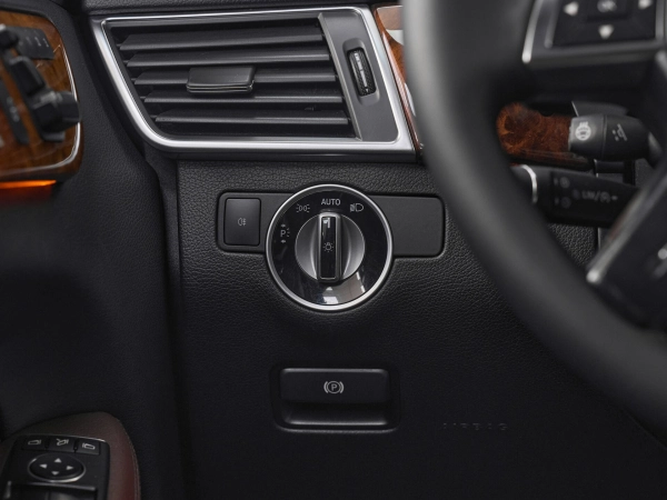 Mercedes-Benz GL-Класс, II (X166) фото №15
