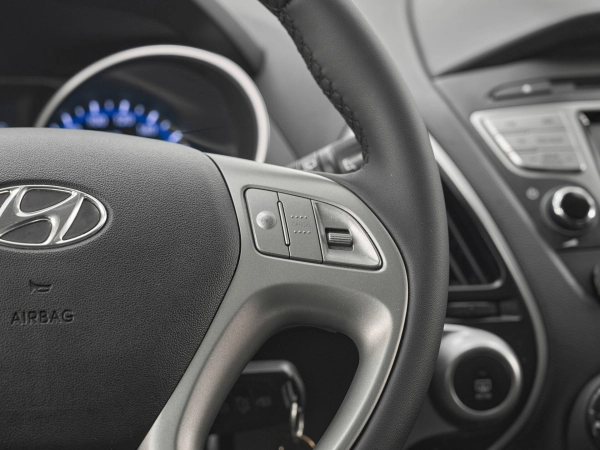 Hyundai ix35, I фото №12