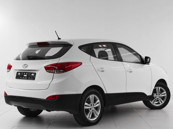 Hyundai ix35, I фото №6