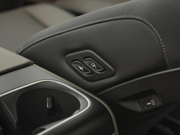 Kia Carnival, IV Рестайлинг фото №18