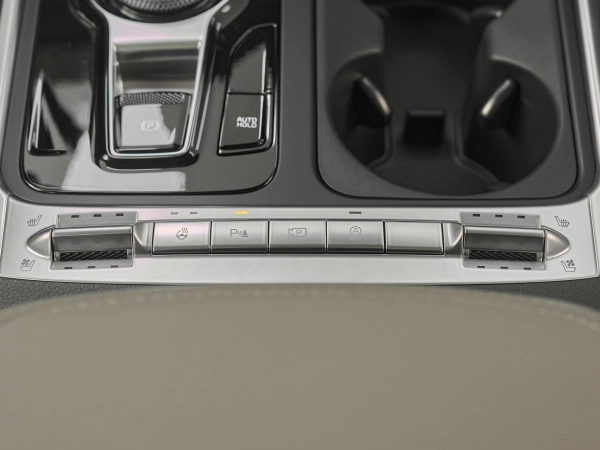 Kia Carnival, IV Рестайлинг фото №21