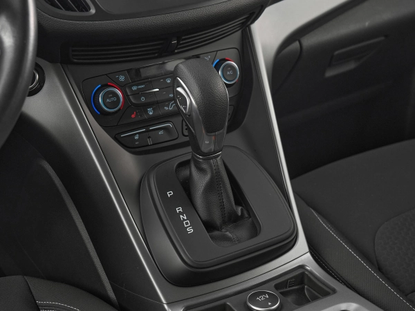 Ford Kuga, II Рестайлинг фото №16
