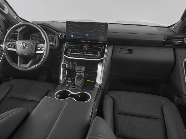 Toyota Land Cruiser, 300 Series фото №10