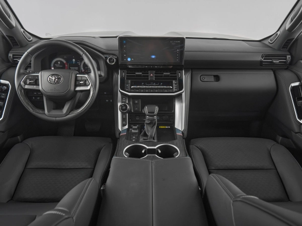 Toyota Land Cruiser, 300 Series фото №9