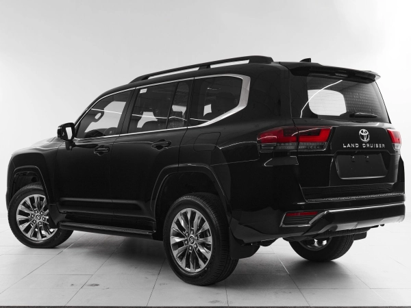 Toyota Land Cruiser, 300 Series фото №4
