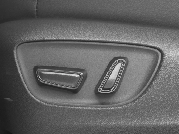 Toyota Land Cruiser Prado, 250 Series фото №17