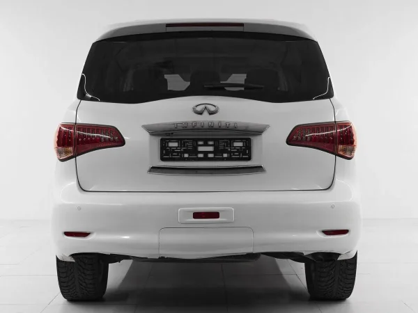 Infiniti QX56, II фото №5