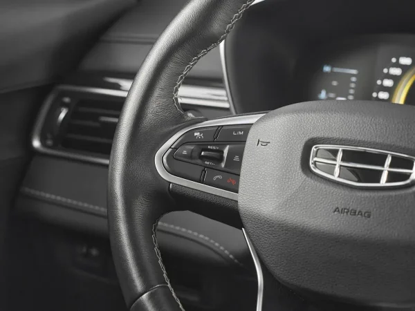 Geely Atlas Pro фото №11