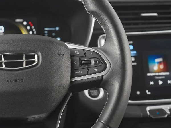 Geely Atlas Pro фото №12