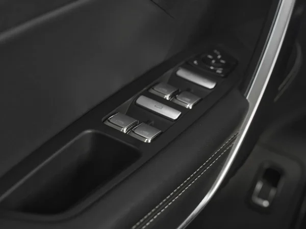 Geely Atlas Pro фото №13