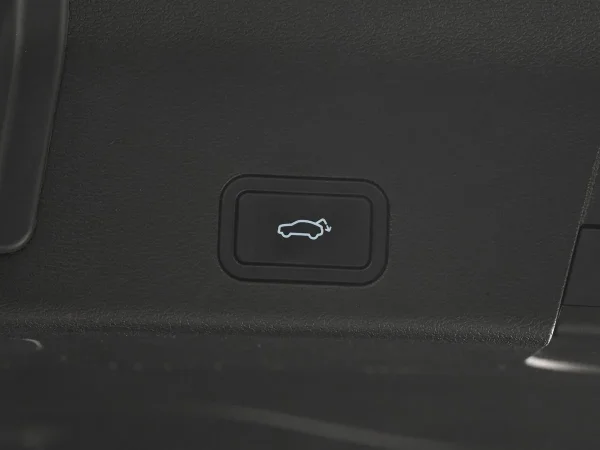 Geely Atlas Pro фото №17