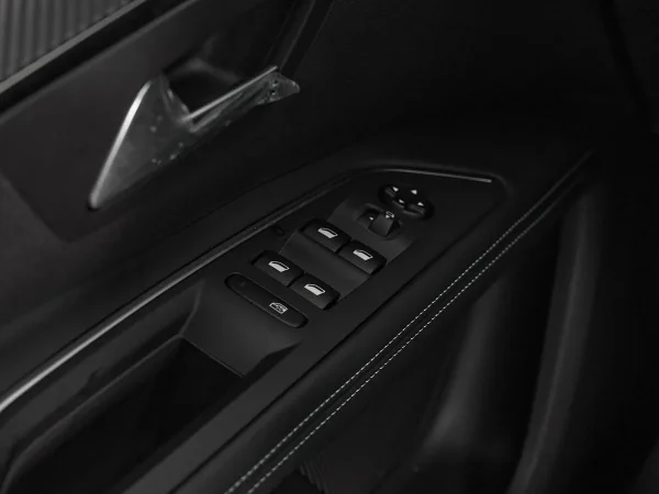Peugeot 4008, II Рестайлинг фото №14