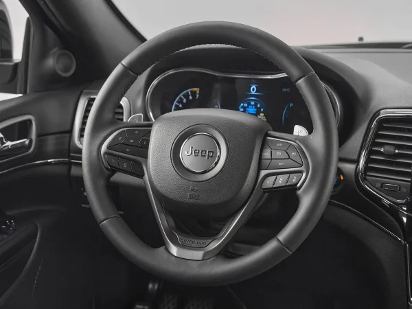 Jeep Grand Cherokee, IV (WK2) Рестайлинг фото №11