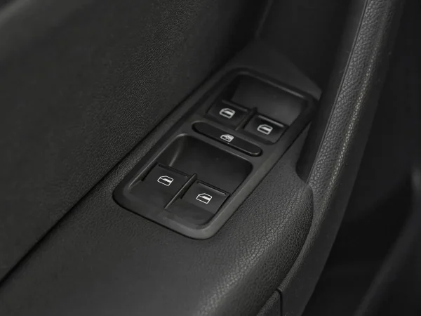 Skoda Yeti, I Рестайлинг фото №13