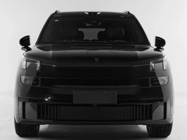 Lynk & Co 900 фото №2